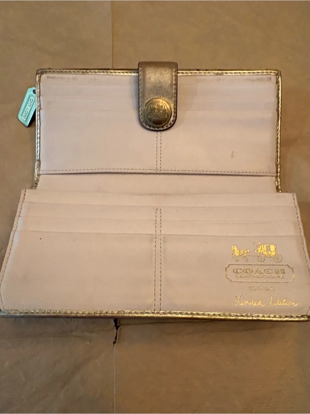 Rare Special EditionCoach Patchwork Signature long wallet